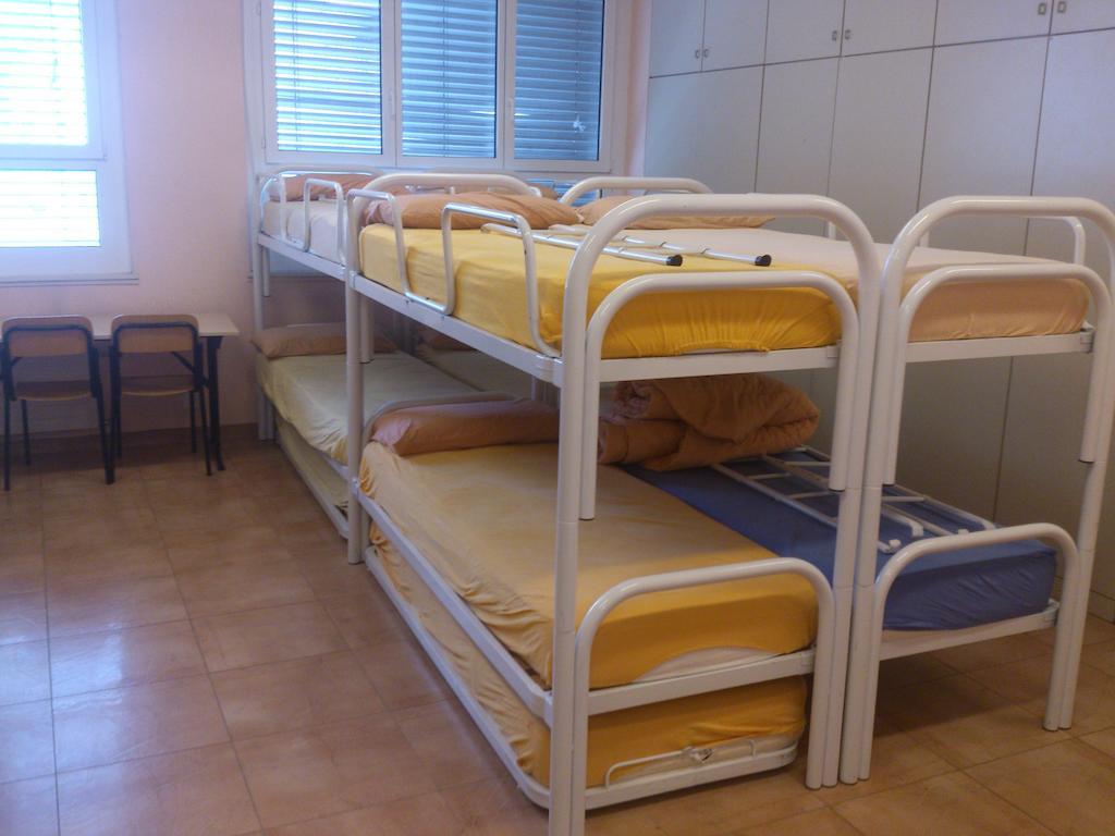 Hebergement Du Pod La Chaux De Fonds Quarto foto