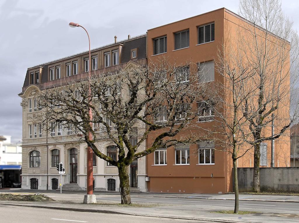 Hebergement Du Pod La Chaux De Fonds Exterior foto